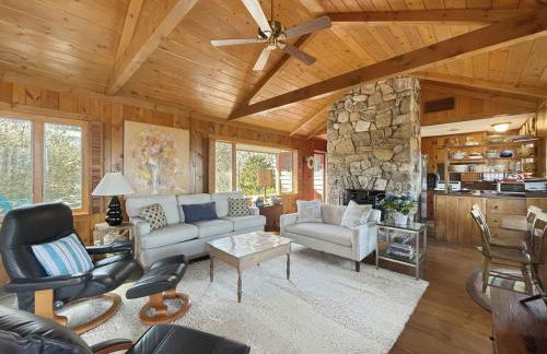 Seacoast Sanctuary Warm and inviting cottage with uninterrupted oceanfront 1914 - Foto 1