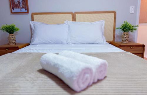 Belíssimo Ap na Praça - Wi-fi e Piscina - Foto 27