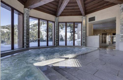 ARC 1950 Appt 6/8 pers LUXE MANOIR SAVOIE - SKI IN SKI OUT - Foto 33