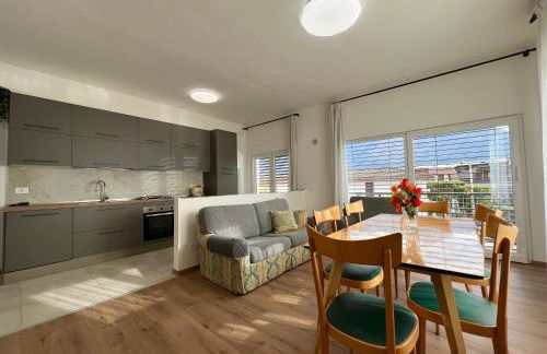 CASA PAOLA Central Stay by the Lake - Foto 24