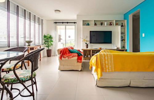 Apto 2Q e churrasq. 800m da praia de Jurerê SGA202 - Foto 1