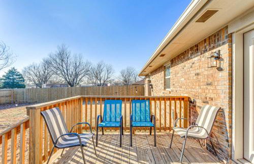4 Mi to Dtwn Guthrie Family Home with Fire Pit! - Photo 2