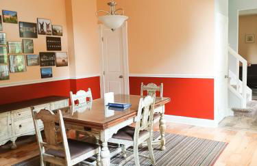 Huge 2 Bedroom House in the Heart of Northside! - Foto 14