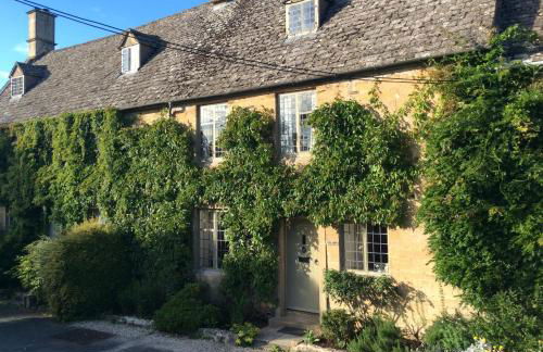 Beautiful grade 2 listed cotswold Stone Cottage - Foto 1