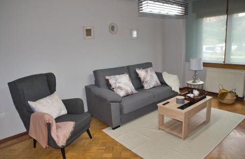 La Villa De Lore, Piso Completo Apto 6 Personas Con Garaje - Photo 7