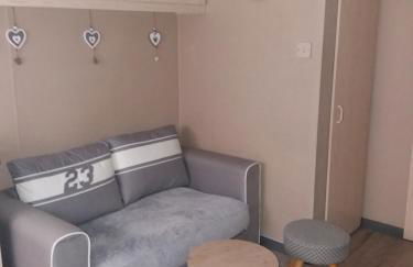 Gîte mobile home réaménagé à Ugine entre Albertville et Annecy - Foto 8