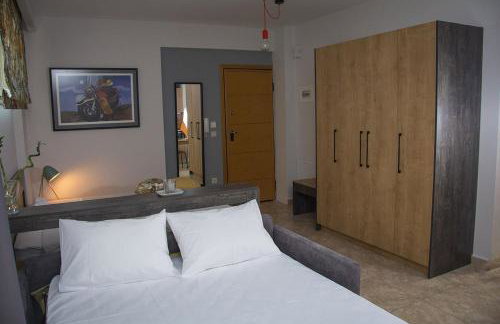 Quiet Urban Studio with Private Backyard - Foto 27