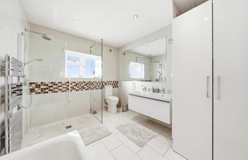 Nancy's 3 bedroom house near Heathrow Airport - Foto 64