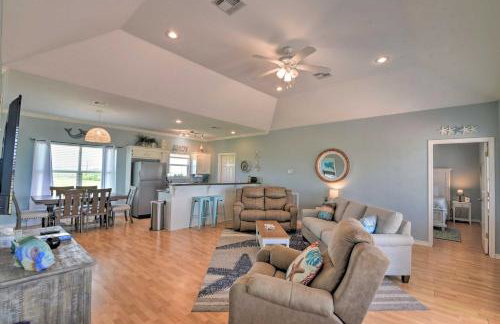 Deck and Grill Walkable Crystal Beach House! - Foto 4