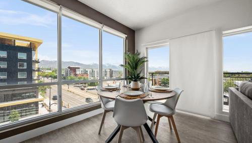 LUX 2 BD BOHO in heart of SLC - Foto 4