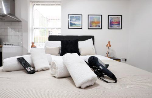 New Lodge Studios with Full Kitchen and Parking - Foto 43