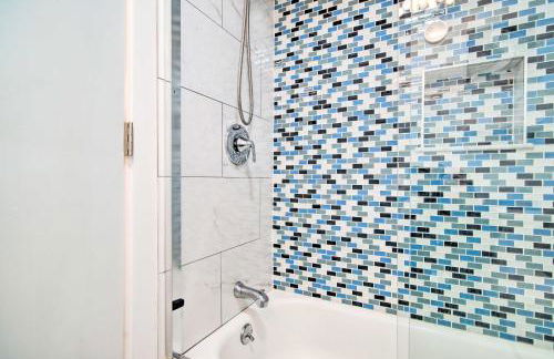 Bright, Coastal Mashpee Condo Near the Commons - Foto 20