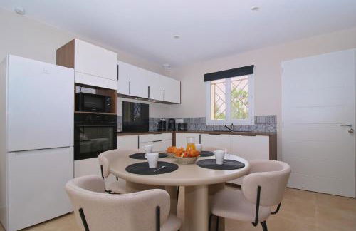 VILLA PERIGORD 1- Spacieux - clim - wifi - parking - Jardin - Foto 13