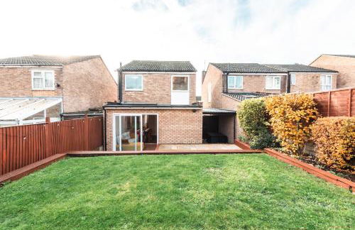 Hot Tube&Private Driveway&11 Guests Family&Contractors Bedford - Foto 55