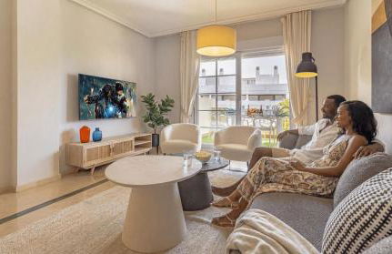 VACATION MARBELLA I Puente Romano Apartment, Brand-New, Exclusive Location in Marbella Golden Mile, Close to Fine Dining, The Beach and The Marina - Photo 13