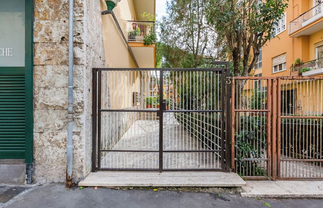 Cozy 2-Bedroom Flat with Balcony - Foto 45