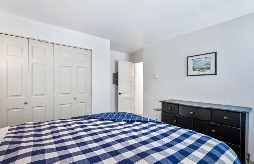 Ground Floor front 2 bed condo at Jacobs Landing - Foto 17