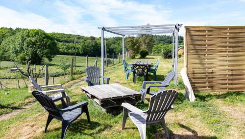 Gîte Jean Montet, piscine chauffée partagée, Wifi, salle de jeux, animaux de la ferme - Foto 3, Garden, sunbed
