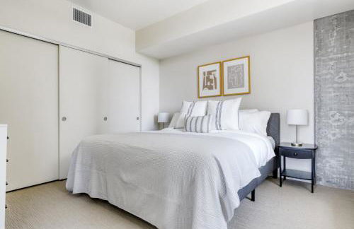 Downtown Bellevue 2BR w Lounge Gyms nr shops SEA-122 - Foto 14