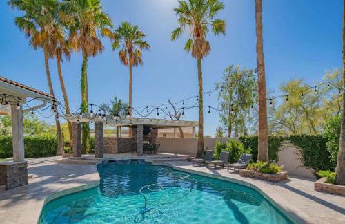 Cave Creek- Basketball Putt Putt Pool & Games - Foto 71