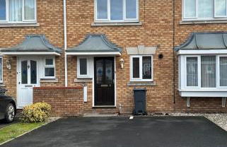 2-Bed Home with Parking, Near Airport, NEC & JLR - Foto 1