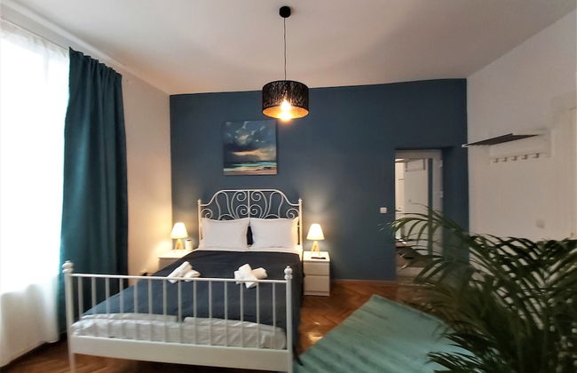 92 Residence - Photo 44