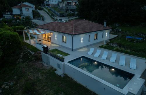 Villa Mare&Monti in Opatija, Heated pool with sea view - Foto 9