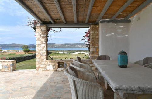 Sunray Pounta Paros Beachfront Villa near Kitesurf - Foto 12