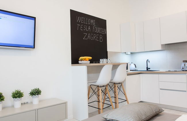 Tesla Boutique Apartments & Rooms - Photo 31