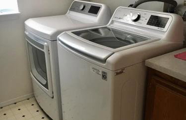 3 B 2 BA home in a Serene, quiet cul de sac - Foto 38