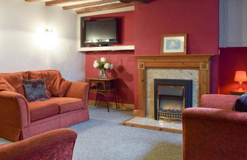 Richmond Cottage - Photo 3