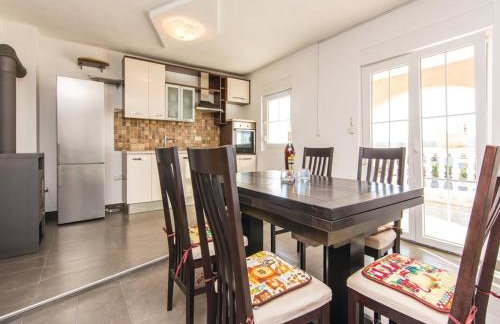 Villa Laura with pool, Budak, Zadar county - Photo 8