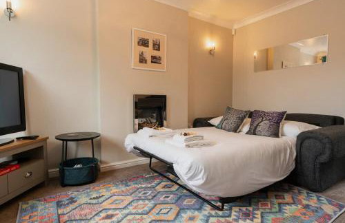 Great home by Chester Greenway EV Charger - Foto 14