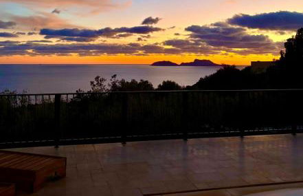 Petres Luxury Villas with heated private pool - Foto 3