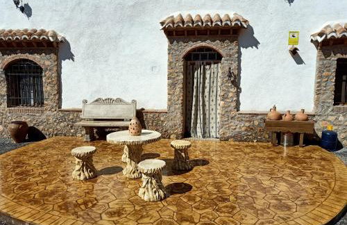 Cueva El Cortijo Gachas - Photo 53