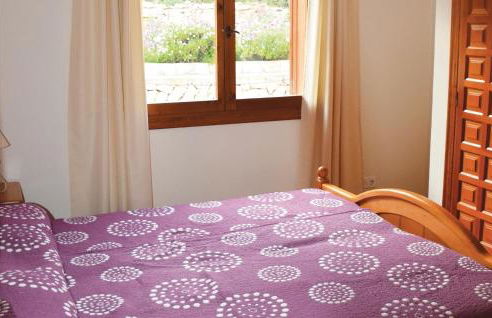 3 Bedroom Beautiful Home In Oliva - Photo 18