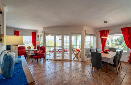 Las Alondras stunning lake views - Foto 7