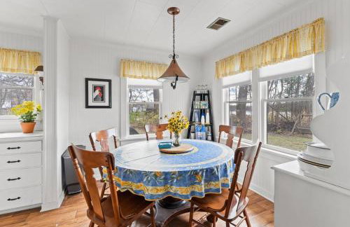 Charming 2-Bedroom Strong Cottage in Twin Lake, MI - Foto 6