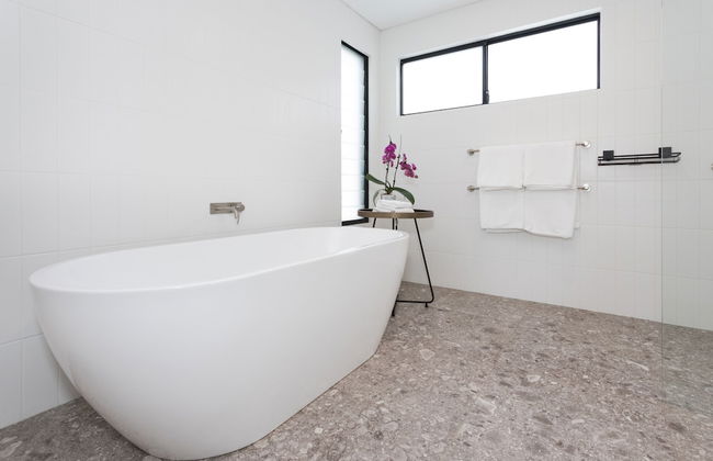 Bluff Street Home by the BnB Collection - Photo 15