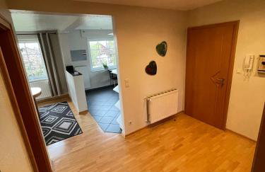 Großzügige Ferienwohnung für bis zu 4 Personen mit Balkon - Photo 8
