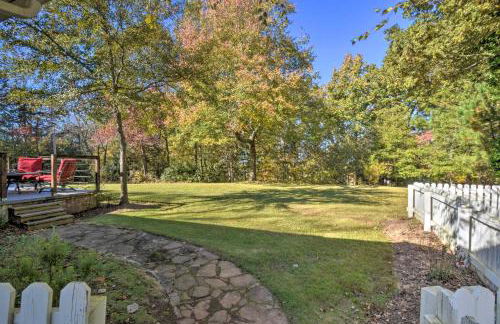 Mod Stable House on 10 Acres, Walk to Lake! - Foto 28