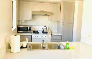 Beautiful home near Disneyland. Entire place! - Foto 9