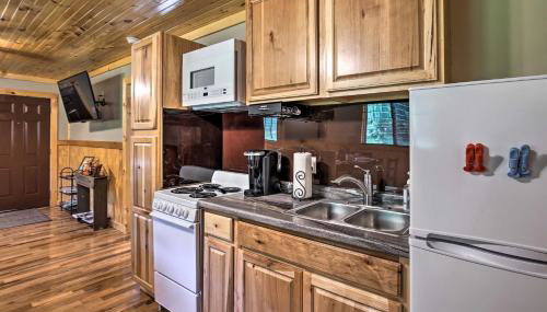 Silver Creek Cabin with Hiking Less Than 1 Mi to Town! - Foto 2