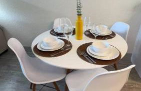 Beautiful Condo on Riverwalk King Suite w Free Parking Pet Friendly Centrally Located on the Riverwalk - Foto 56