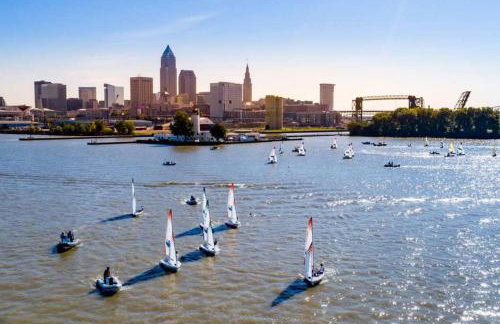 Coastal Cape Cod w/ King Bed, Game Room, & Bikes! - Foto 37