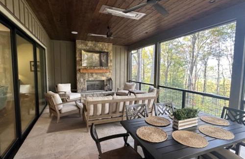 Modern Lodge Getaway, Creek and Mountain View - Foto 23