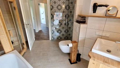 Ferienwohnung „Appelboom“ - Hof Mühlenkoppel - Foto 2, Shower