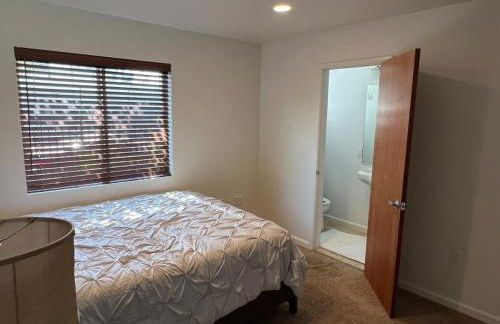 Cozy North Park Townhome - Foto 17