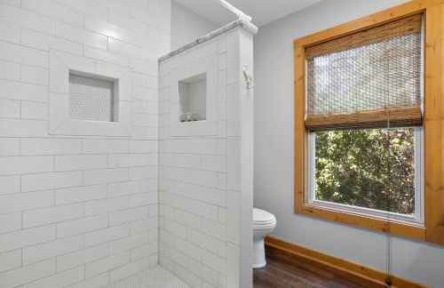 Pool Retreat Waterfront 6 Bedroom Boat Ramp Game Room Pass Christian Home - Foto 24