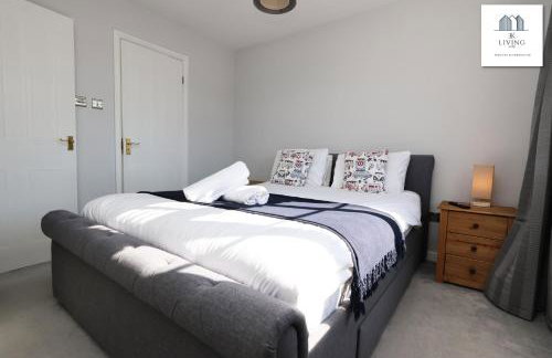 Spacious 3 Bed Home In The Heart Of Bridgend - By EKLIVING LUXE Short Lets & Serviced Accommodation - Foto 20